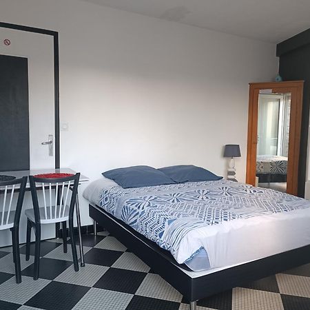 Chambre Privative A St Remy En Mauges La Chaussaire Luaran gambar